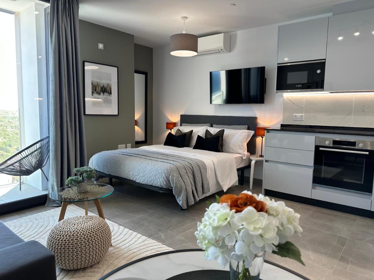 E1 Presidential Studios On High Floor With Stunning Sea Views Gibraltar Extérieur photo