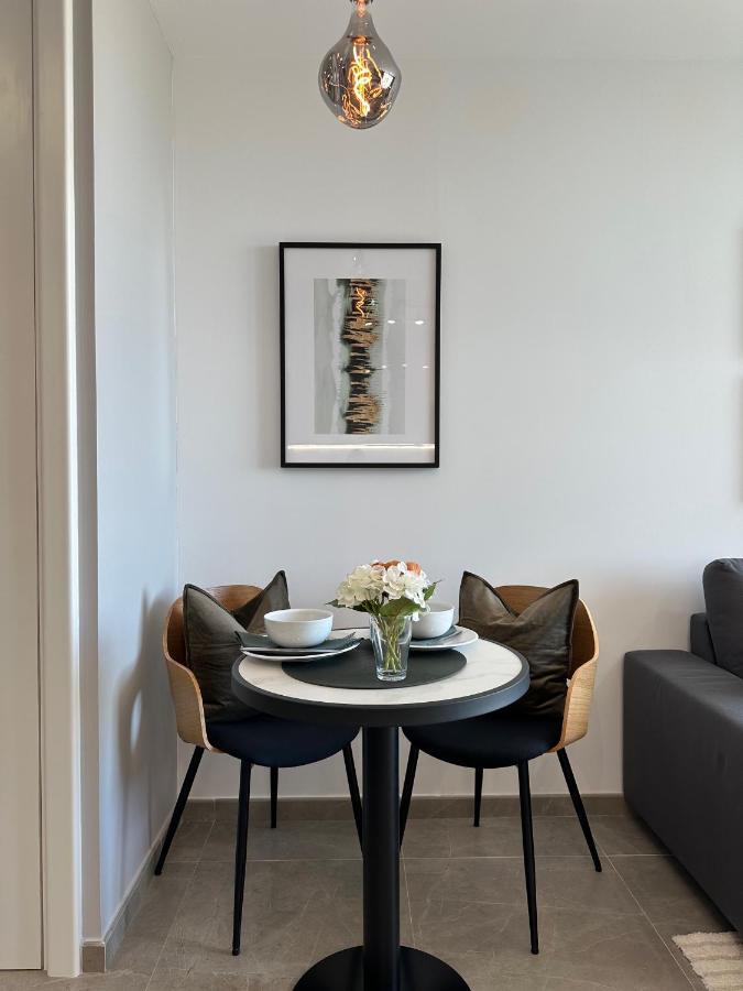 E1 Presidential Studios On High Floor With Stunning Sea Views Gibraltar Extérieur photo