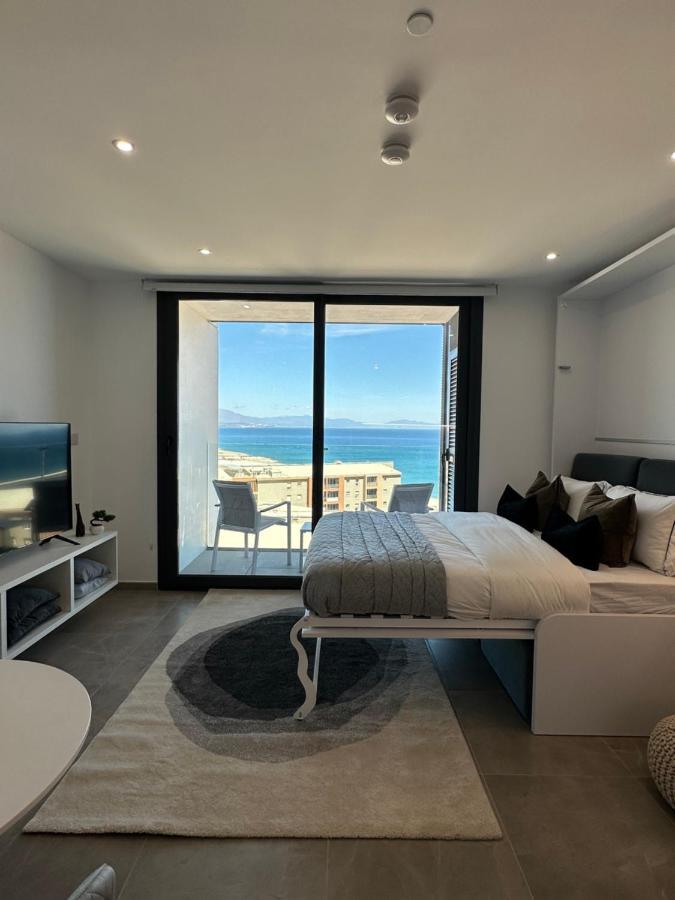 E1 Presidential Studios On High Floor With Stunning Sea Views Gibraltar Extérieur photo