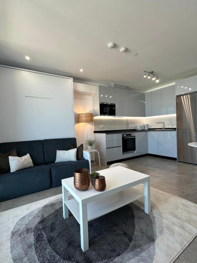 E1 Presidential Studios On High Floor With Stunning Sea Views Gibraltar Extérieur photo