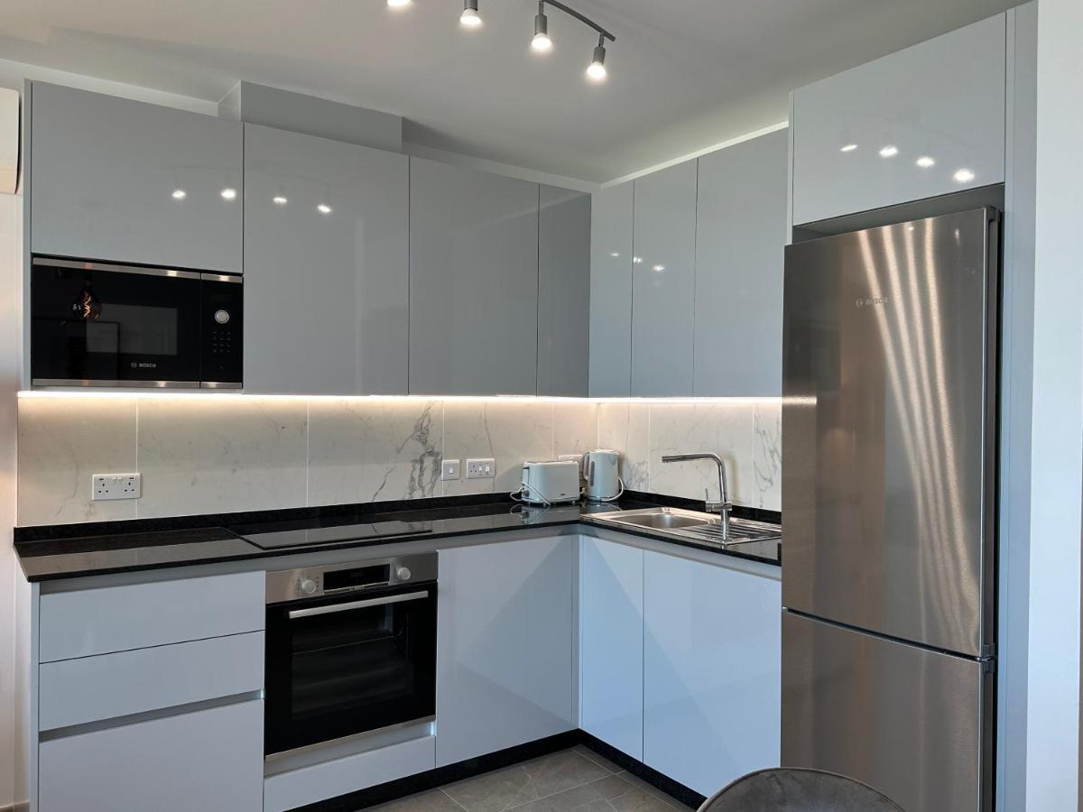 E1 Presidential Studios On High Floor With Stunning Sea Views Gibraltar Extérieur photo