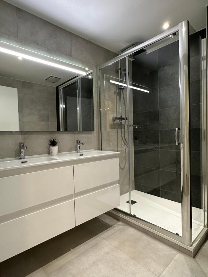E1 Presidential Studios On High Floor With Stunning Sea Views Gibraltar Extérieur photo